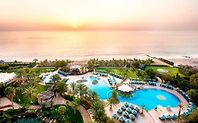 Le Meridien al Aqah Beach Resort